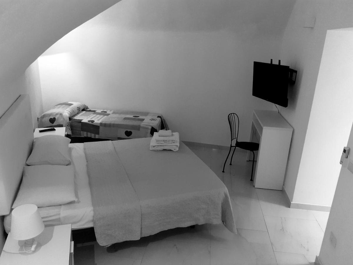 Bed and Breakfast Domuschiara Nápoles Exterior foto